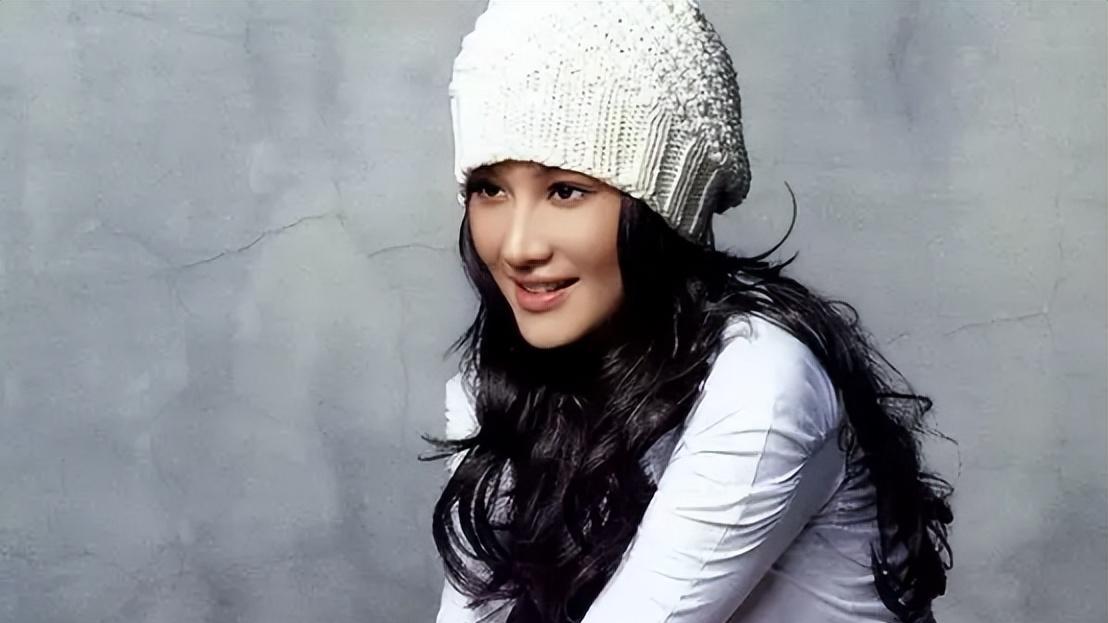 瞿颖|“国内第一名模”瞿颖：半生的悲欢，终于还是放下了