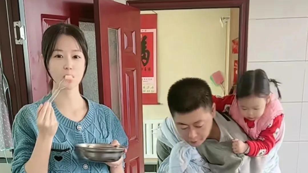 谢永强|演员谢永强离开本山传媒后现状很不好，向师傅道歉想回公司做演员