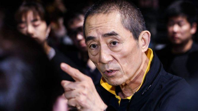 陈婷在做饭，突听张艺谋怒吼：都说了那个洋人不是好东西，赶紧离