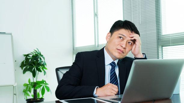 陪读|人到中年不如狗！35岁，如何化危为机？
