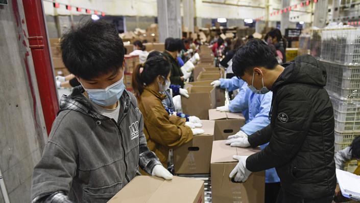 穿衣搭配|当本科生喜欢上流水线，需反思的不是毕业生，而是职场环境出问题