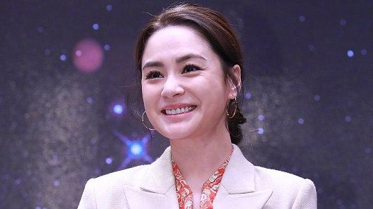 阿娇问阿sa: 梁朝伟刘德华出演《金手指》为何不推荐我, 阿sa回复搞笑