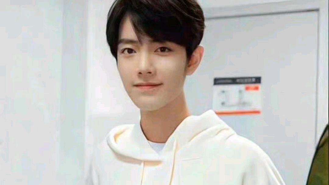 肖战|肖战坐实“带货王”头衔！年度明星带货榜单出炉，肖战霸占榜首