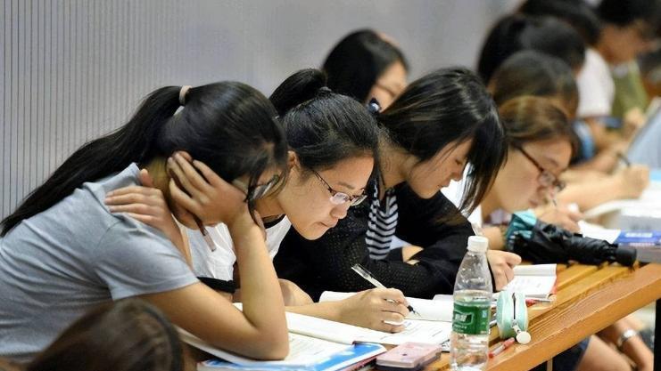 应届生|应届生没有必要考编了？一类编制或将取消，700多万人恐深受影响