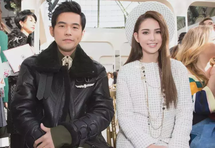 周杰伦|曝周杰伦为躲赌债移澳，租廉价房吃路边摊，疯狂捞金，遭实名举报