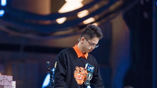 最强大脑|《大脑10》国际赛来袭，网友却有1大担心和1大尴尬，其实大可不必