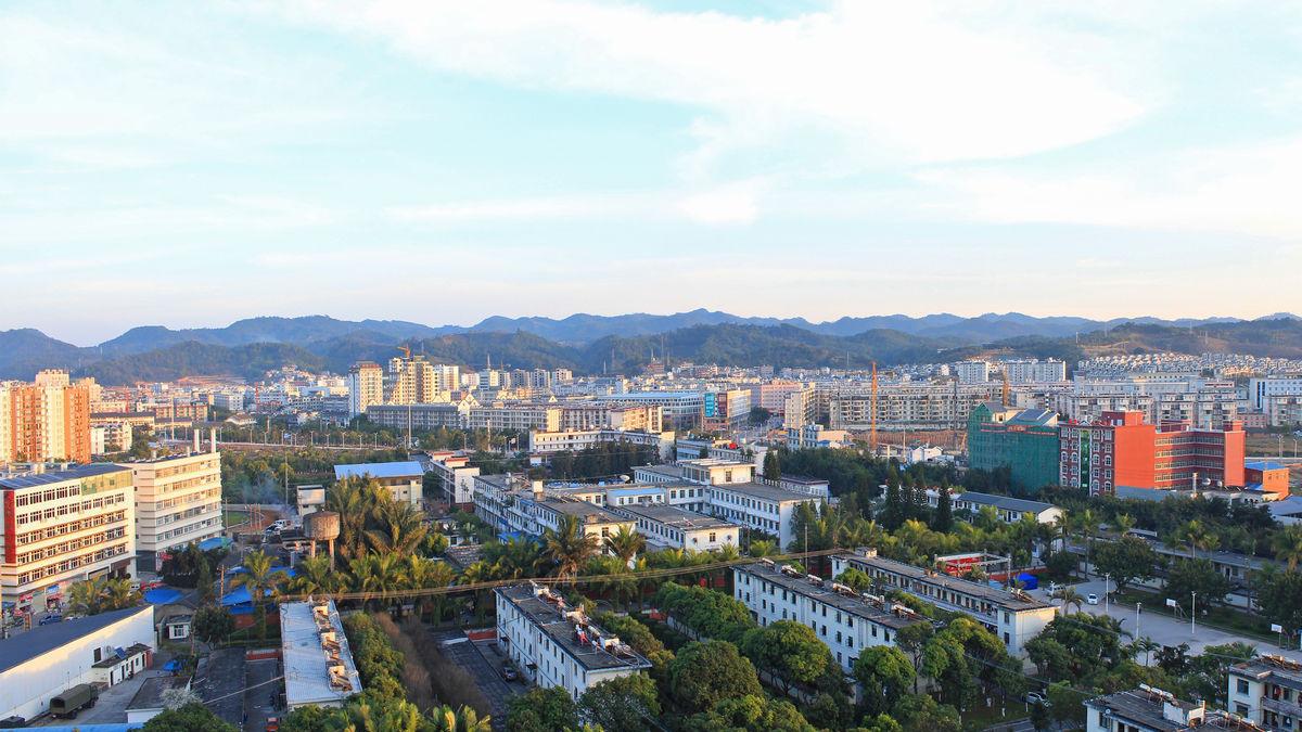 普洱市|中国气候最舒适的城市，被联合国誉为“世界的天堂”，仅为五线
