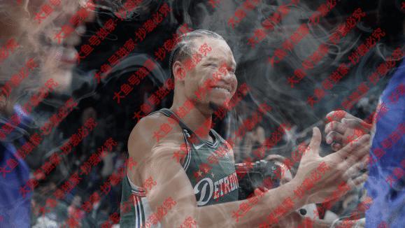 前乐透秀无人问津，身高体重出众的锋线球员在NBA职业生涯中黯淡无光