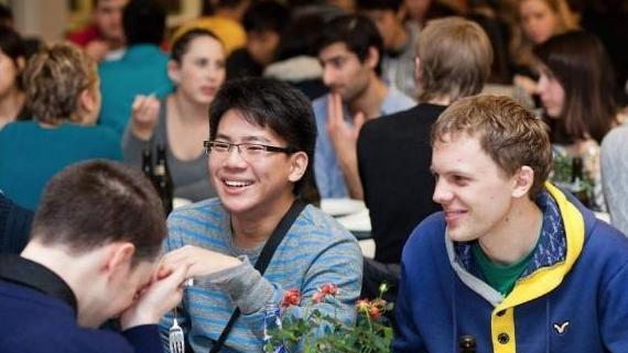 招聘|“心头好”沦为“万人嫌”？央企发布招聘公告，拒招这类海归硕士