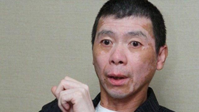 冯小刚传出病情恶化已放弃治疗，妻子徐帆泪崩，本人回应来了