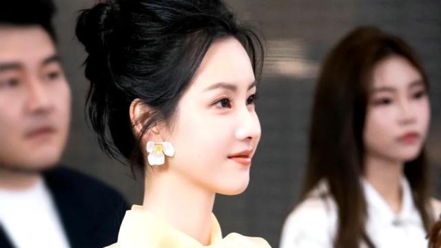 发型 决定气质的关键！即使有高颜值，以下三点没做好，那也毫无意义
