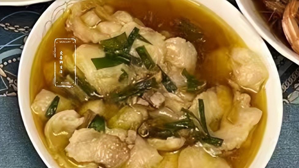 |一家三口的午餐，我做了5个菜，老公骂我不买菜，不想吃饭想吃面！