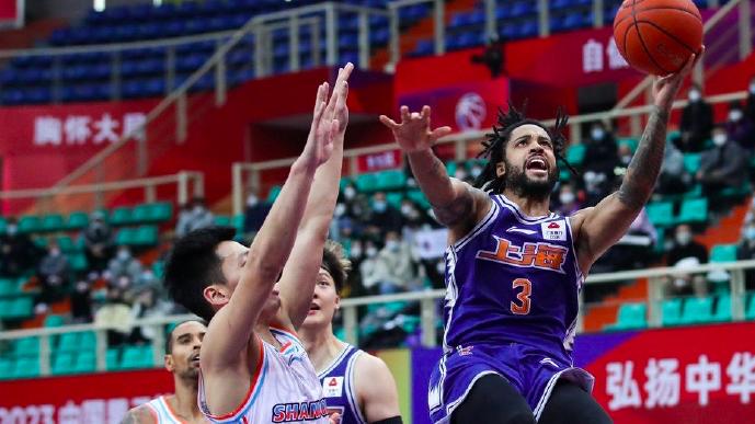 招生|不职业？CBA球队跨年聚餐队员拼酒被曝光 餐桌摆满酒瓶 遭遇连败