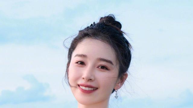 阚清子|事业爱情双丰收！阚清子被隆重求婚后，带来一部24集古装小甜剧