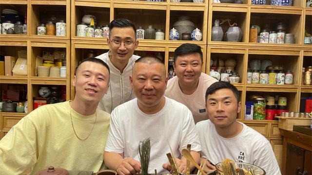 李九春|德云书馆开箱，李九春、李昊洋赢得观众称赞，真是艺高人胆大