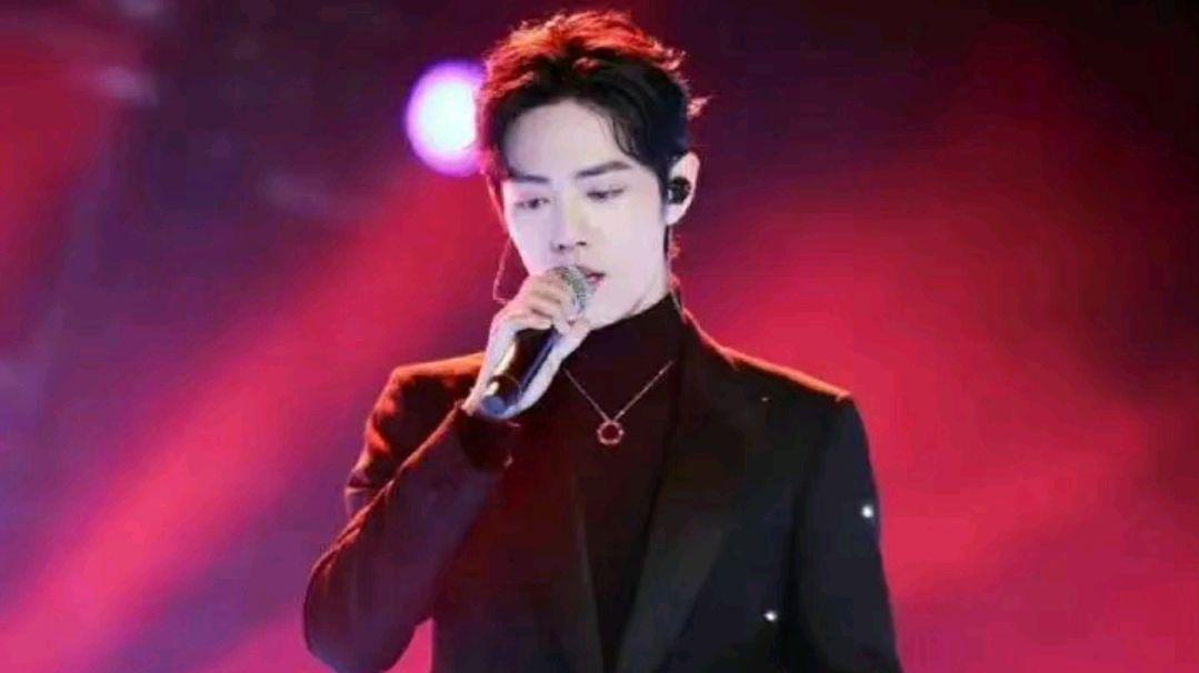 肖战|肖战“偷摸”斩获多少荣誉？当选沸点年度演员，颁奖平台大有来头