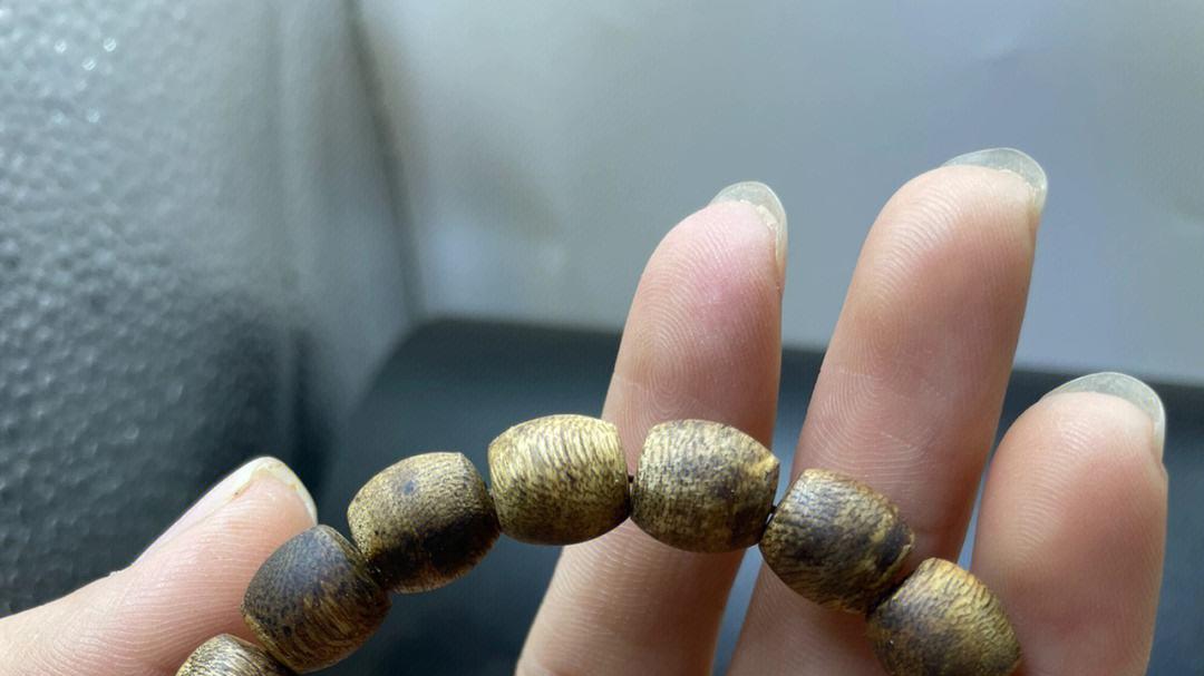 文玩|绿奇楠到底应该怎么盘？比想象之中复杂