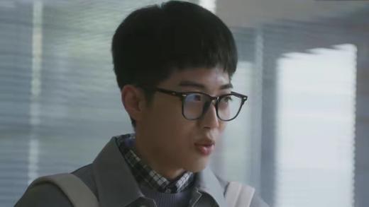 后浪|《后浪》：赵力权的窘迫与尴尬，究竟打了谁的脸？