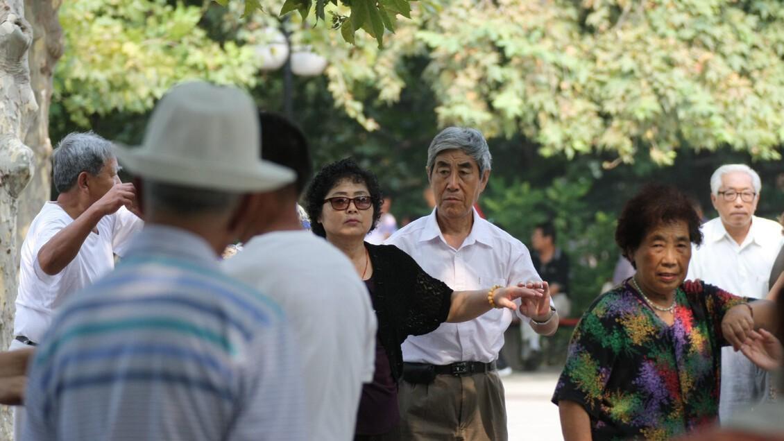 退休|心里很失落，为什么退休以后朋友越来越少了？答案很简单