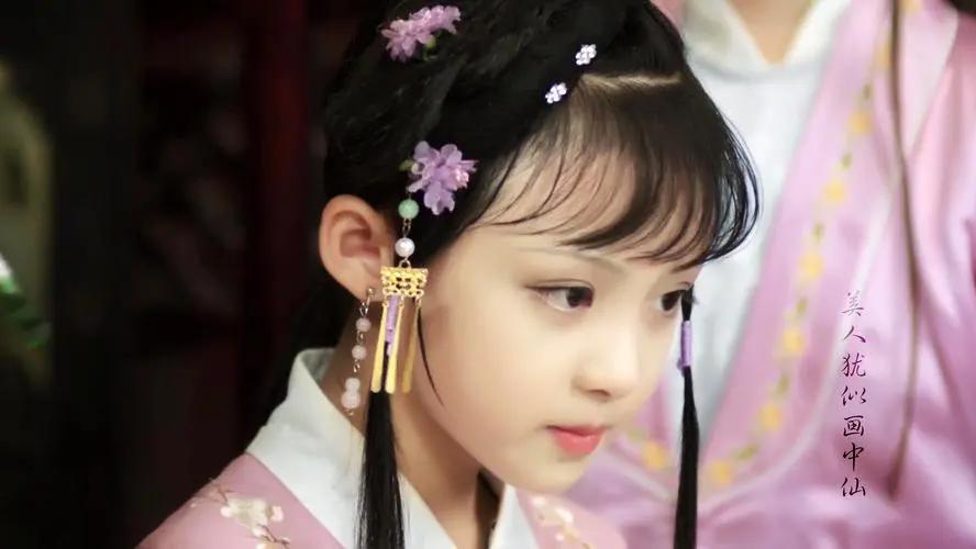 小戏骨红楼梦|《小戏骨红楼梦》开播多年，当年备受称赞的小演员如今都怎样了？