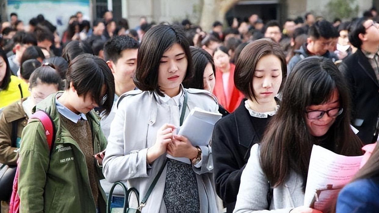 教育部发布通知，22所专科院校升级为本科，已考上的学生眼光独到