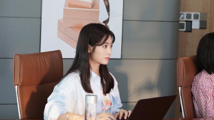 邢菲|《女士的品格》完美收官 邢菲完成现实题材作品初挑战