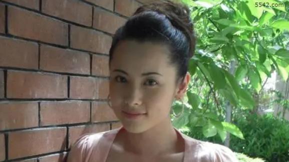 演员田亮曝妻子出轨，孩子发烧当妈的却忙着约会，女方：纯属污蔑