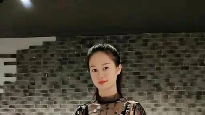 安徽女孩脑出血成植物人，丈夫和婆婆辞职照顾1000天，600万网友泪目