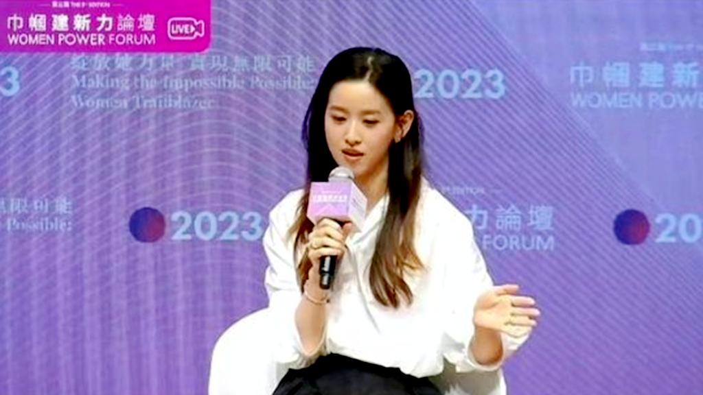 ?香港上流阔太相聚，谢其润、郑志雯靠边站，章泽天稳居C位