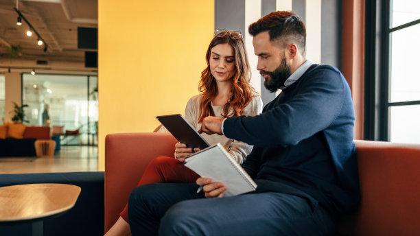 聚会|每个人得到的都是自己喜欢的，那么失去的也就是自己想要的