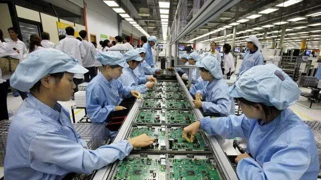 信用体系|工资日结成为潮流，老板们苦不堪言，究竟是谁没带好头？