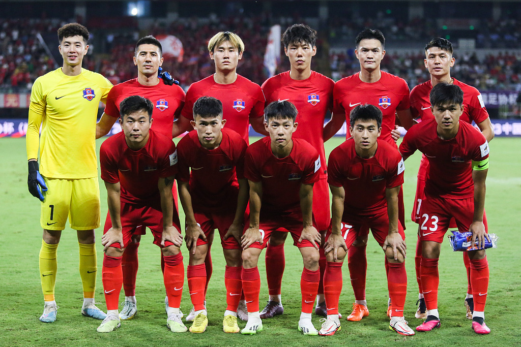 离了大谱!中超管理闹大笑话,球迷:论不职业,我们是职业的