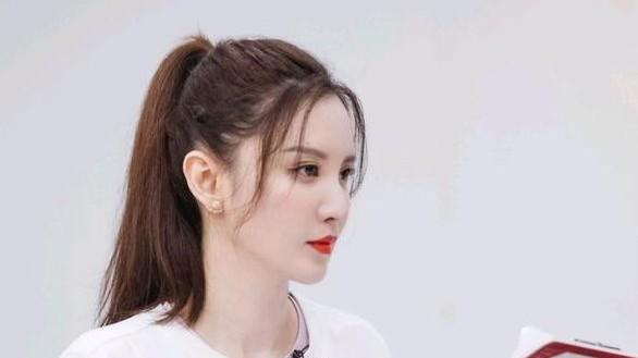 张萌|制片人张萌因受贿罪获刑三年，演员张萌躺枪，评论区遭网友沦陷