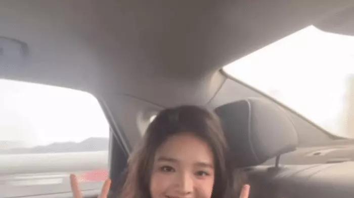 王思聪|王思聪：花四万五买狗讨好新欢！小女友疑默认，两人豪宅内同居