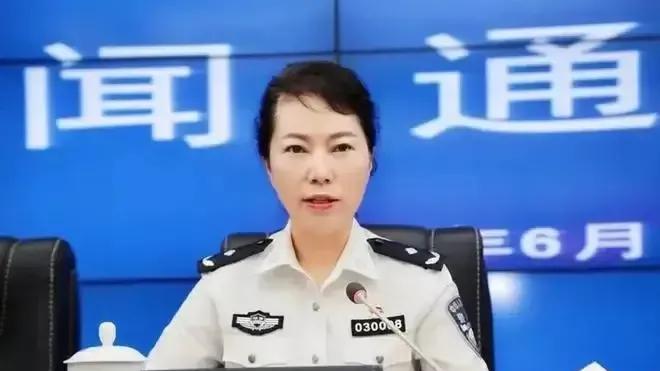 金晓琳|李途纯又爆料，知情人猜测，太子奶倒闭或许与金晓琳有关