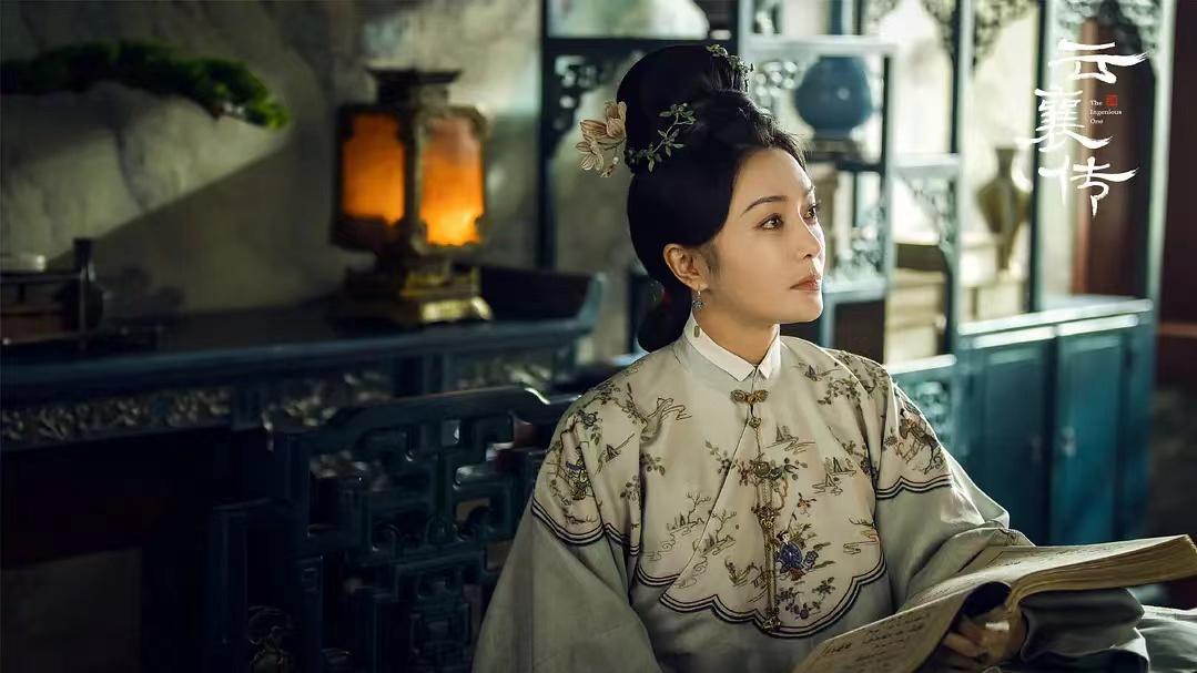 云襄传|《云襄传》：同样是和秦岚演情侣，黄海冰与聂远对比，差异明显