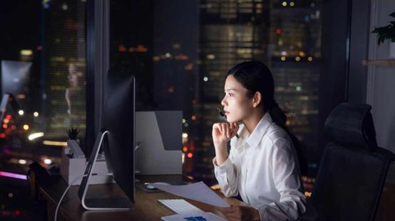 年轻人努力再多也难成功？也许是教育与就业市场的失衡