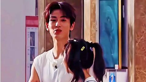 张凌赫|《奔跑吧》最新一期的预告，白鹿张凌赫合体，你们期待吗