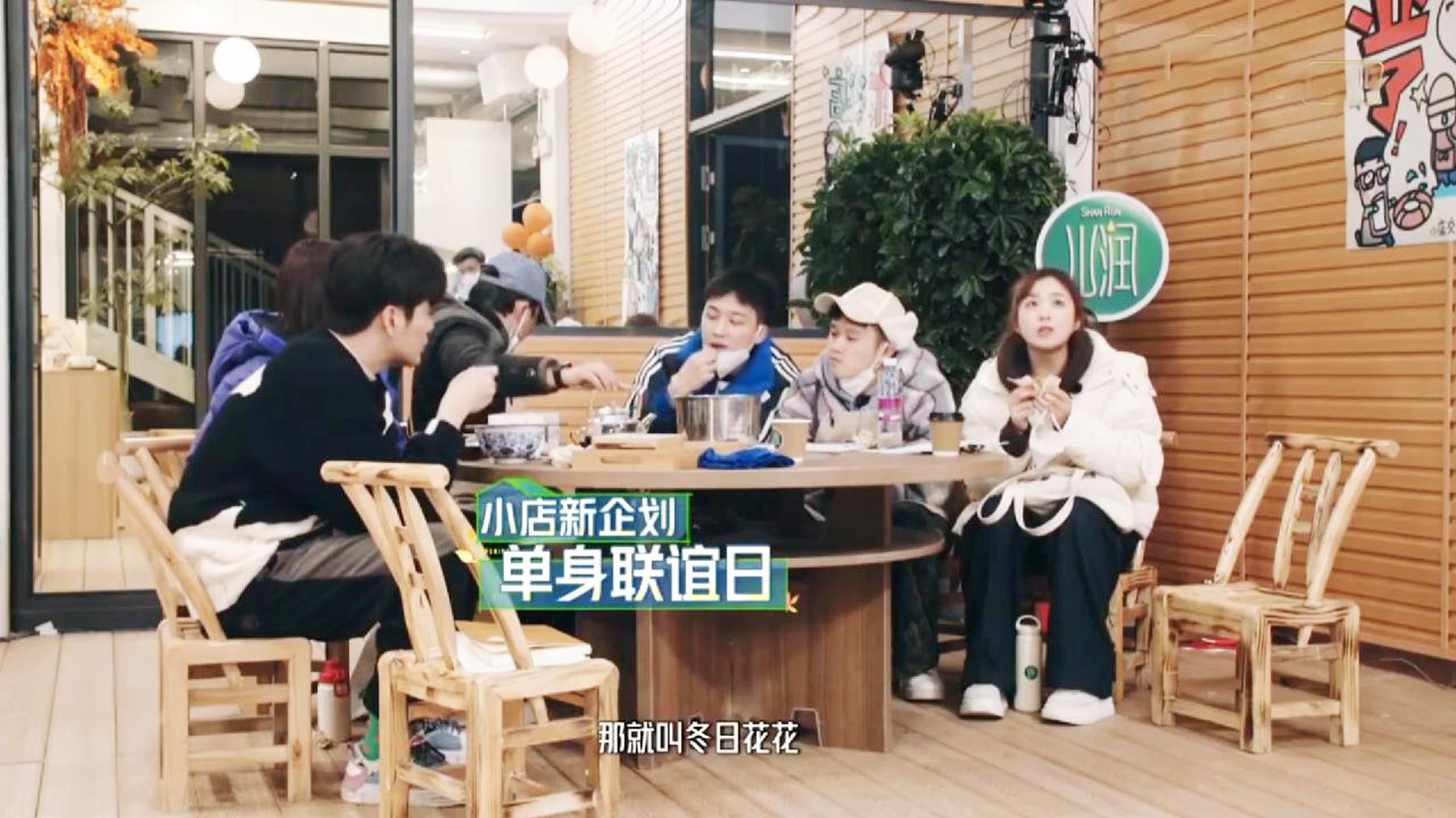 汪涵|不向流量低头！被《人民日报》点赞，湖南台又冒险打造一个好节目