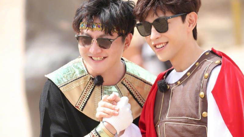 |《极限挑战》：各行各业的明星们亲身体验极限生活