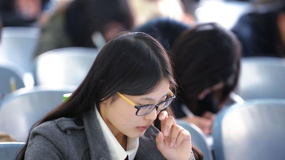 想上岸机会来了！“特殊公务员”下发四千个名额，本科生更吃香