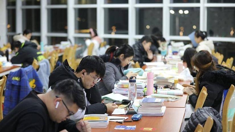 本科生|本科和研究生之间的区别，看这几张“图”就懂了，网友：太真实