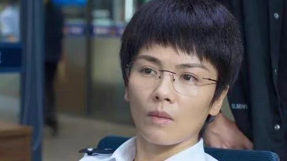 刘涛|44岁刘涛又一新剧即将来袭，被央妈点名，演员阵容不错，有剧追了