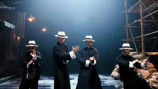 胡彦斌问陈楚生: 为何会请蔡国庆胡兵助阵演唱会? 陈楚生回复超搞笑