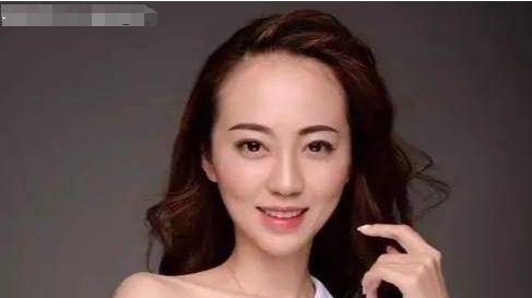 恒大歌舞团团长白珊珊：坐拥名车豪宅！