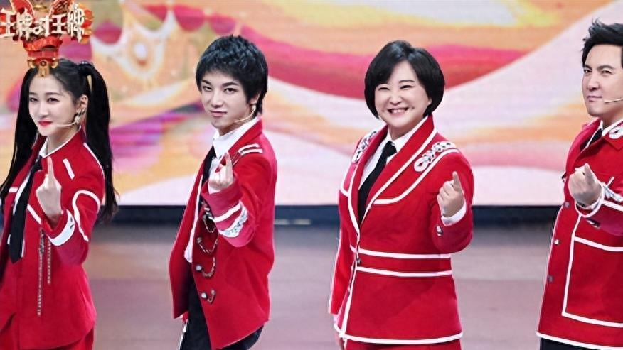 一个傻得不行，一个精到顶级，两人撑起了《王牌》，对得起观众苦等