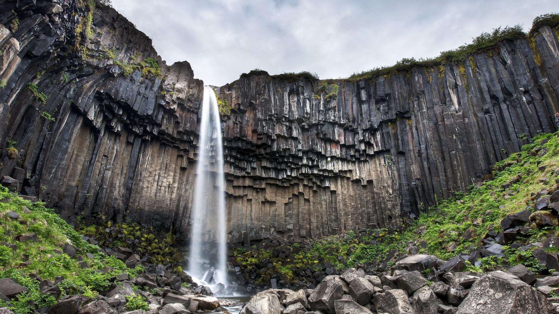 |世界十大天然岩石构造奇观