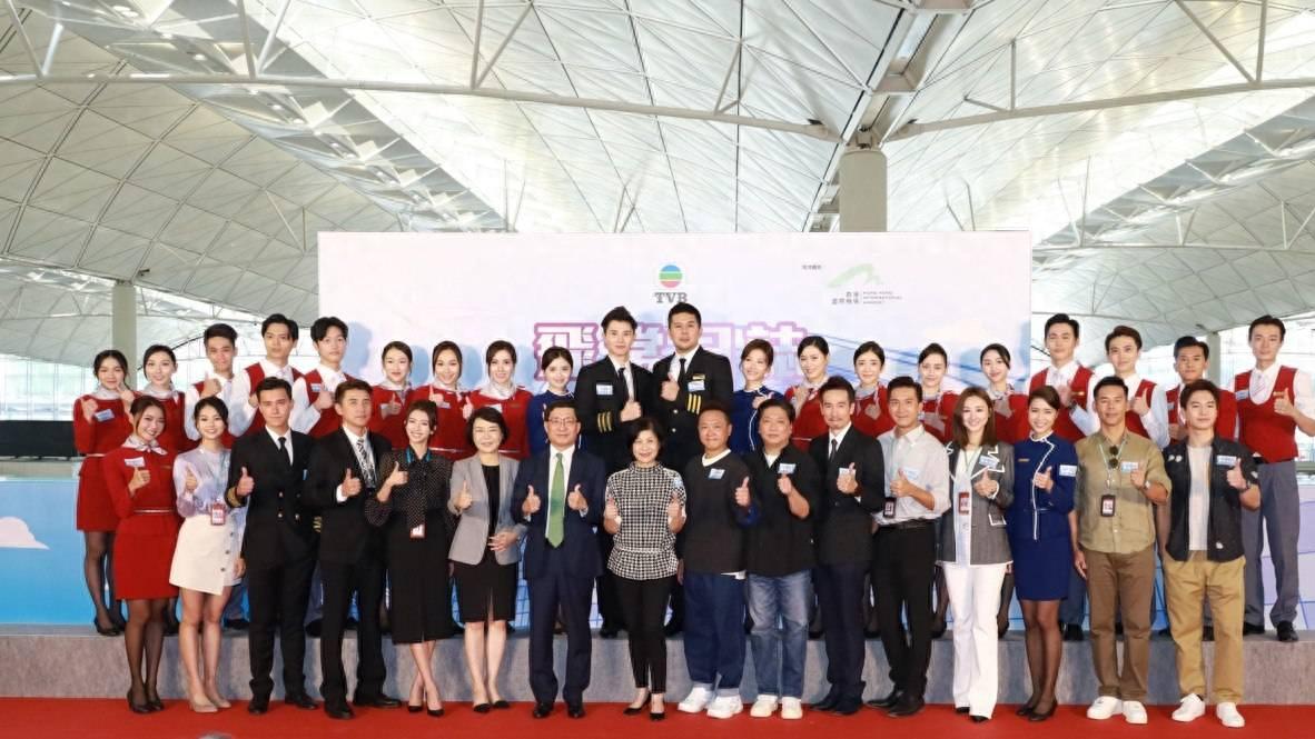 飞常日志︱马国明开腔回应婚礼延期传闻 未婚妻下封口令