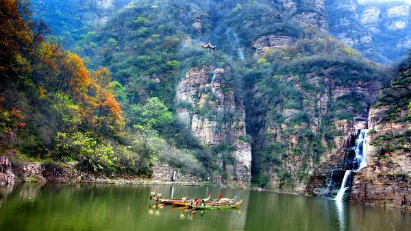 龙潭大峡谷|中国最大的石窟峡谷，黄河畔的一道风景长廊，人不多风景秀丽您可曾来此游览？