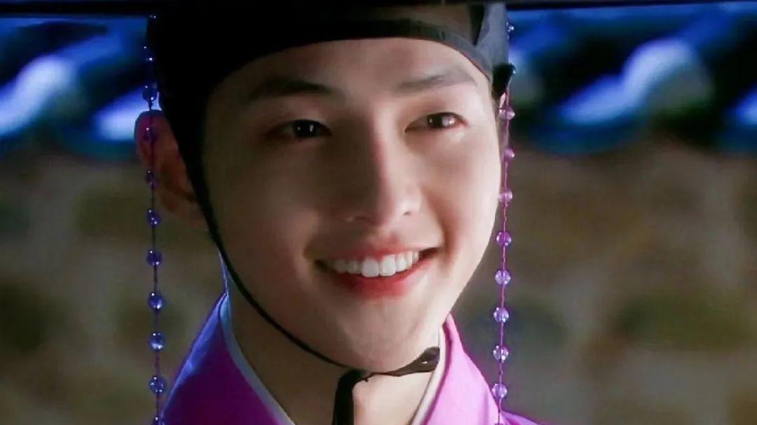 离婚4年，宋慧乔被前夫补刀！